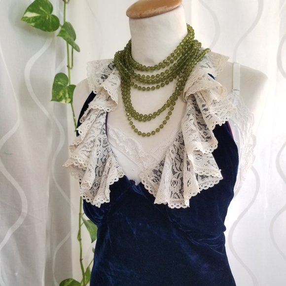 Vintage 1970s velvet dress w lace halter, Vampy backless long retro vntg maxi - Picture 4 of 15